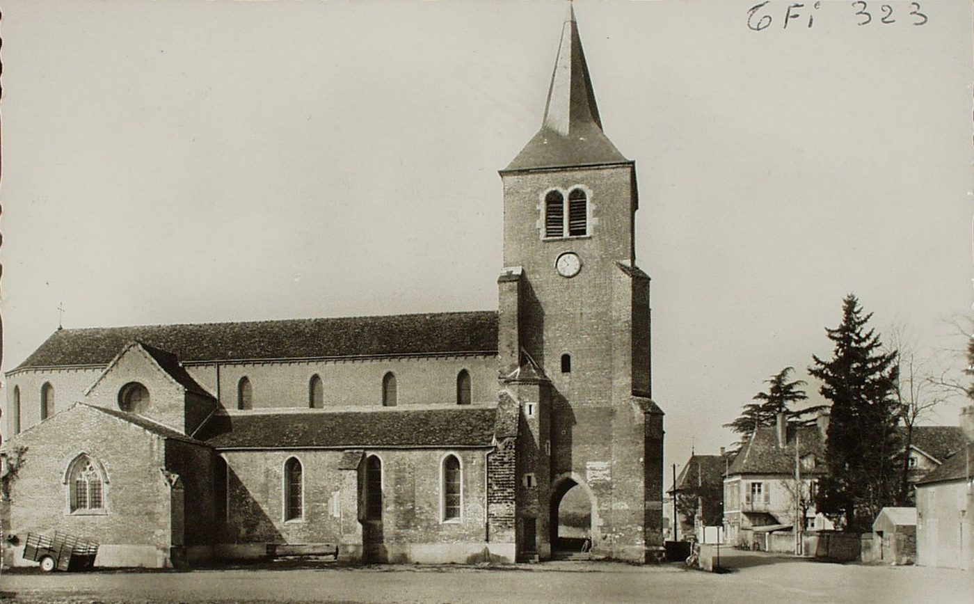 Bellevesvre. L'église.