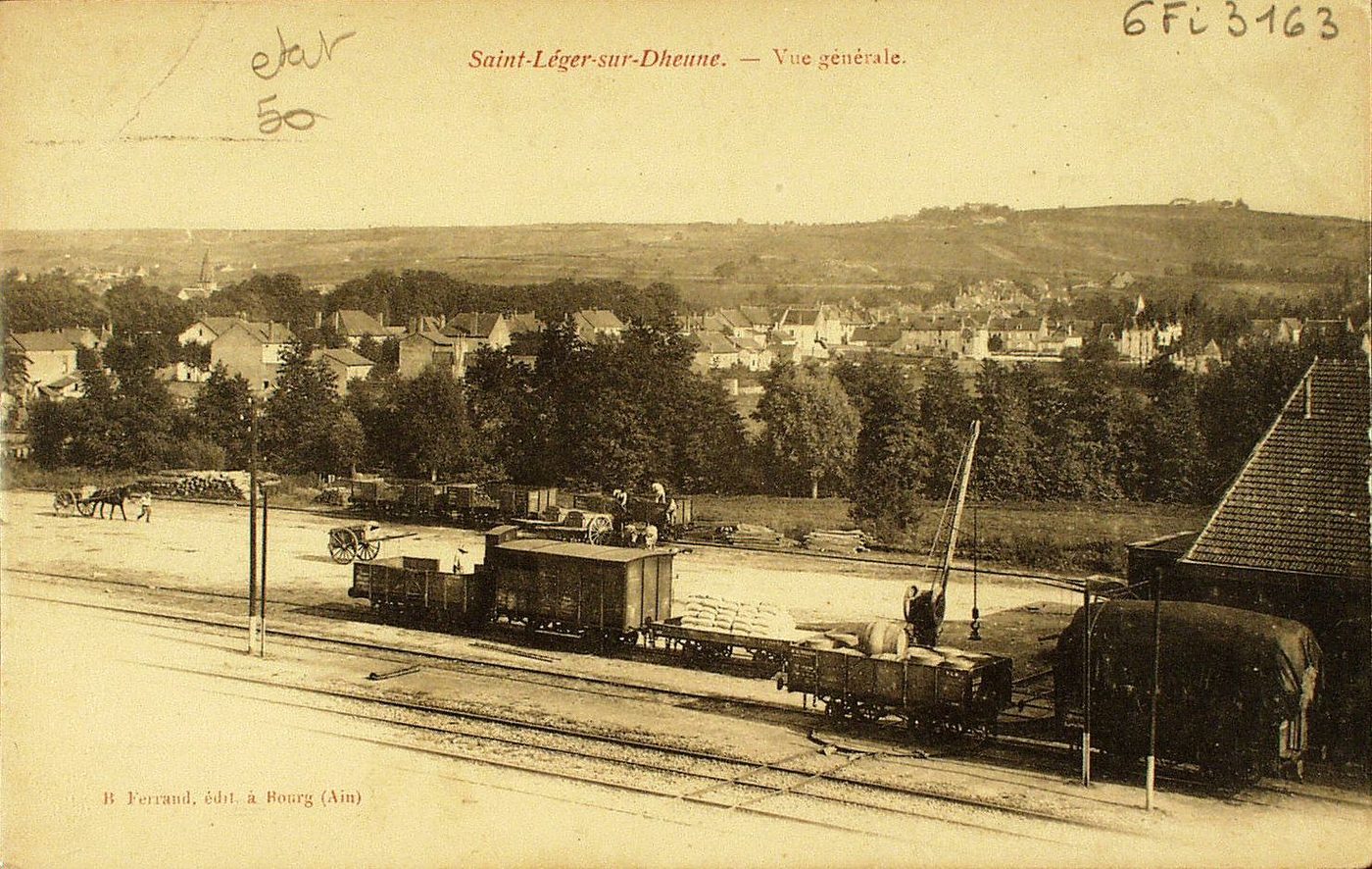 Saint-Léger-sur-Dheune. Vue générale.