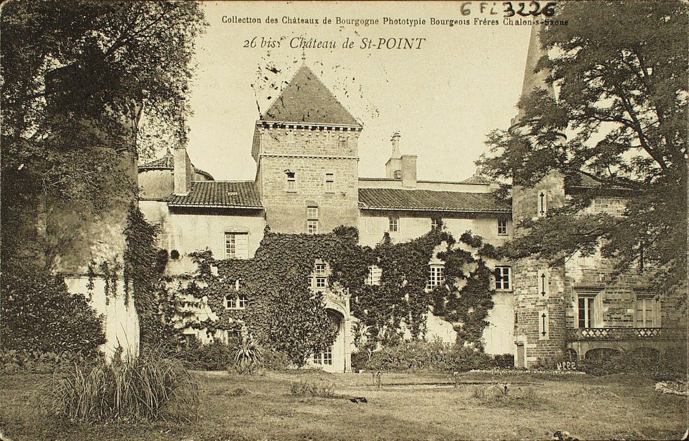 Château de Saint-Point.