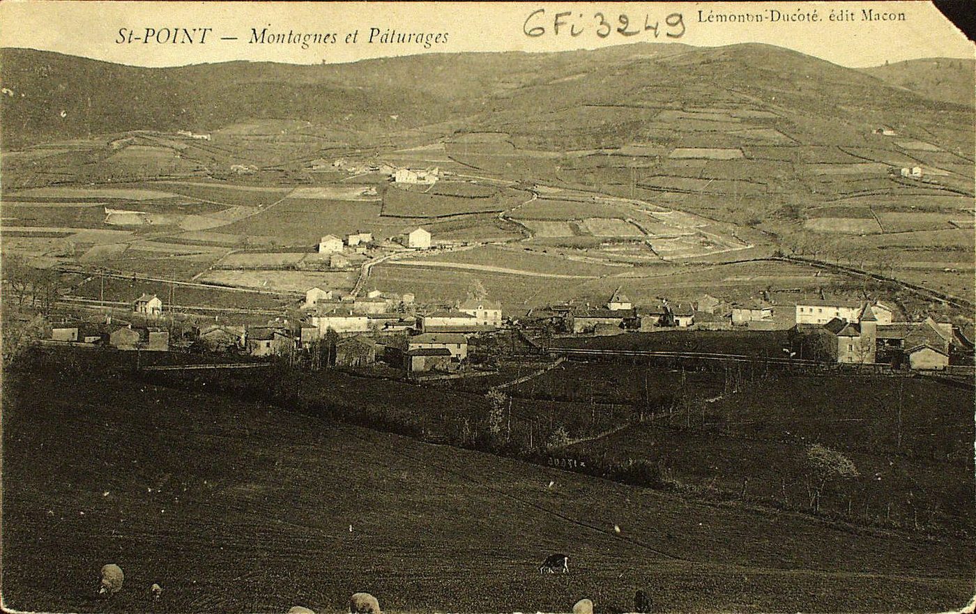 Saint-Point. Montagnes et pâturages.