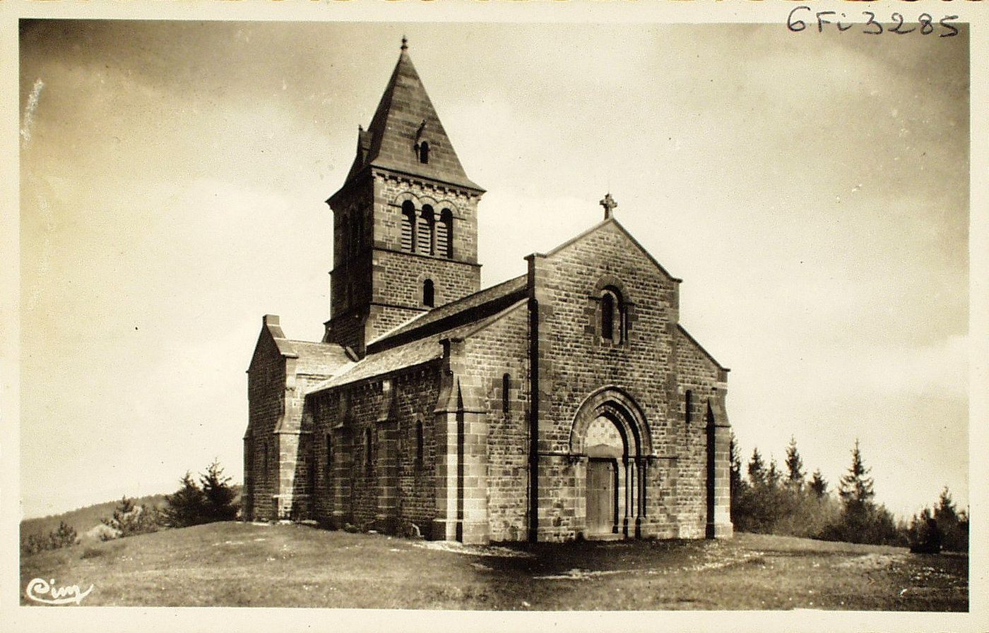 Saint-Racho. La chapelle de Dun.