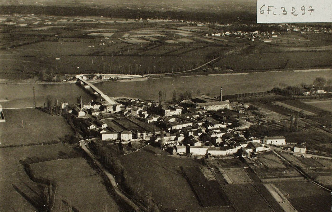 La vallée de la Saône à Saint-Romain-des-Iles. Vue générale aérienne.