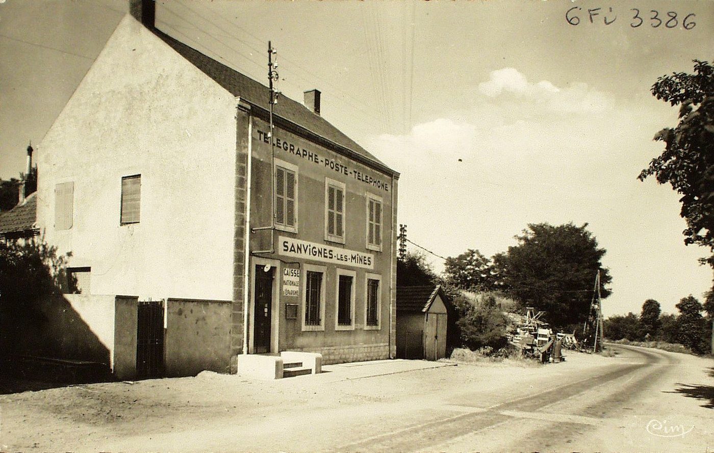 Sanvignes-les-Mines. La poste.