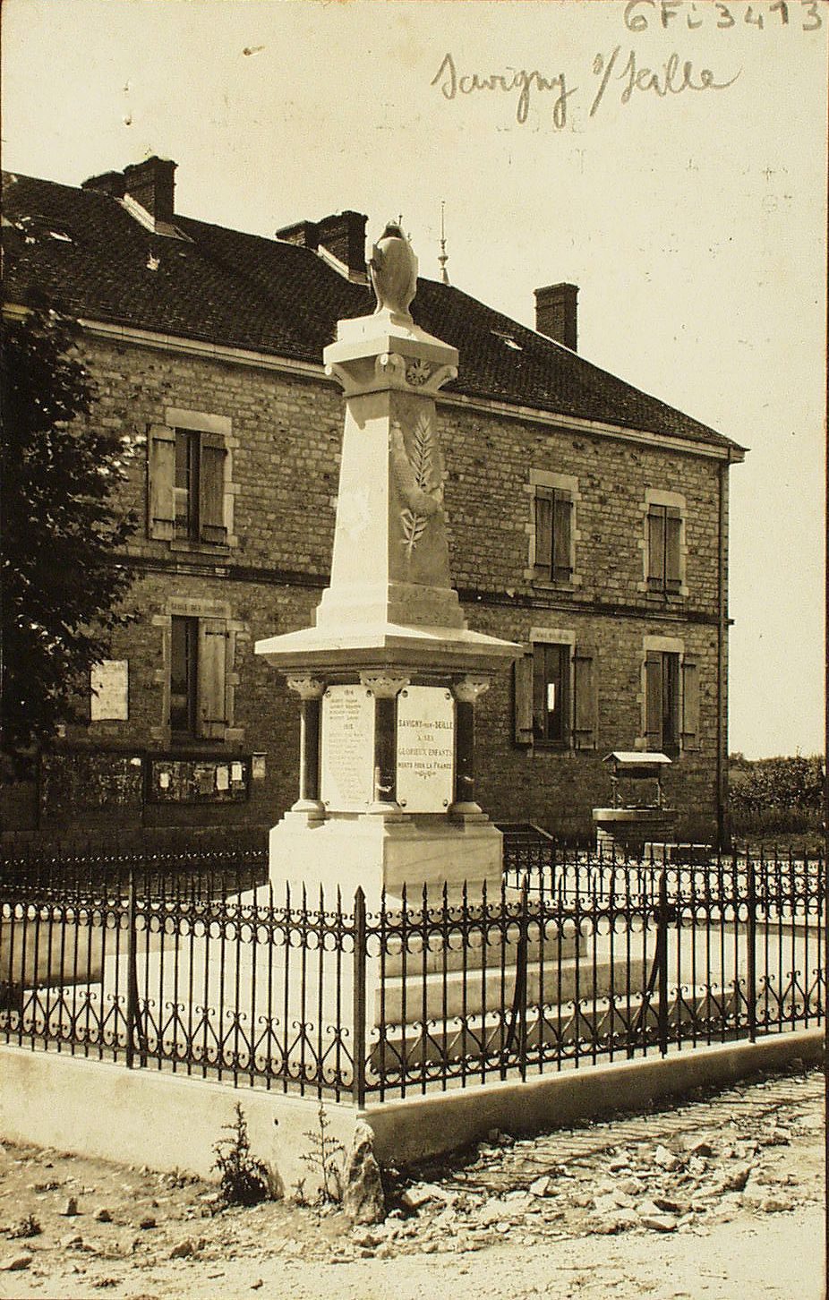 Savigny-sur-Seille.