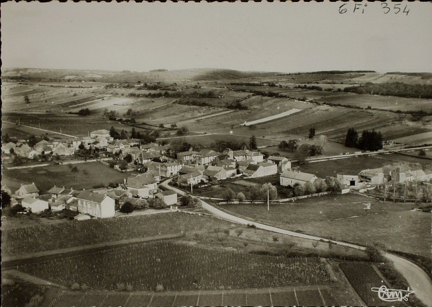 Bissy-la-Mâconnaise. Vue panoramique aérienne.