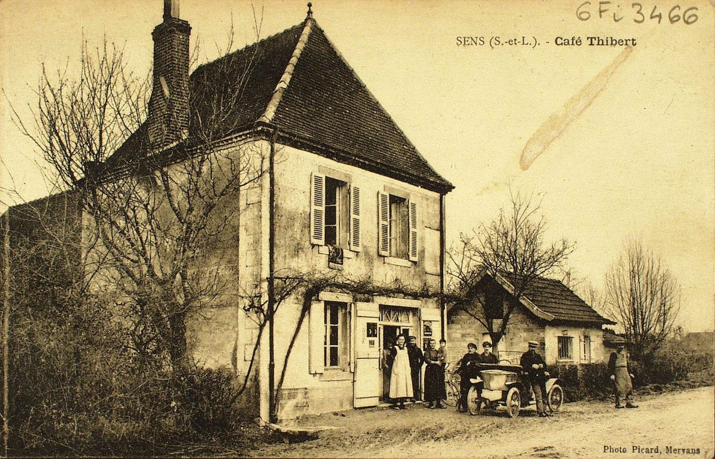 Sens. Café Thibert.