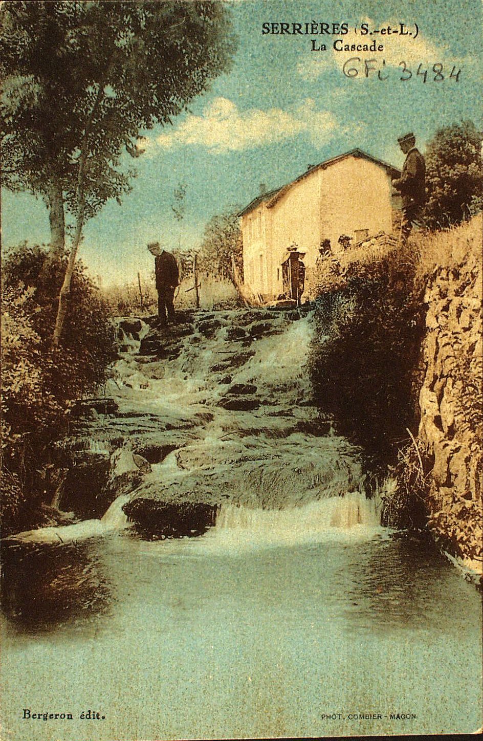 Serrières. La cascade.