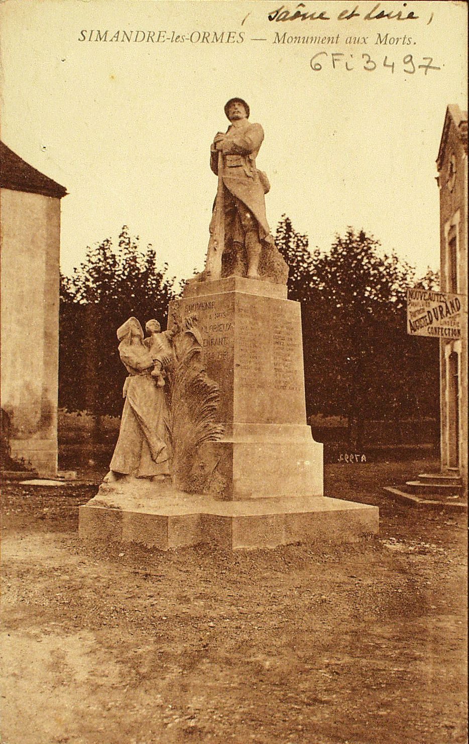 Simandre-les-Ormes. Monument aux morts.