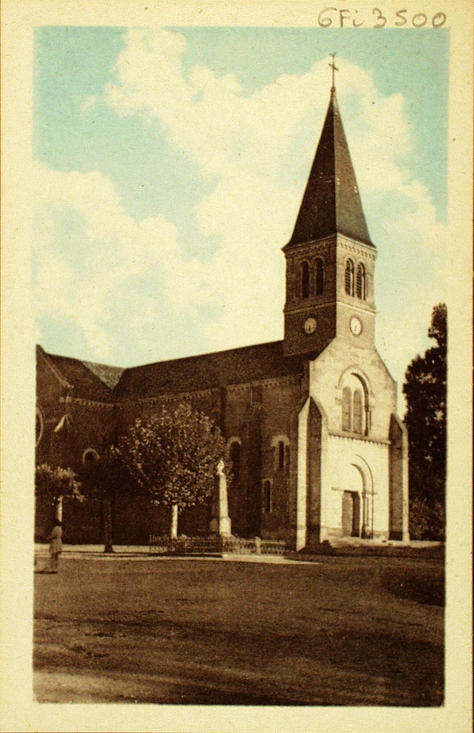 Simard. L'église.