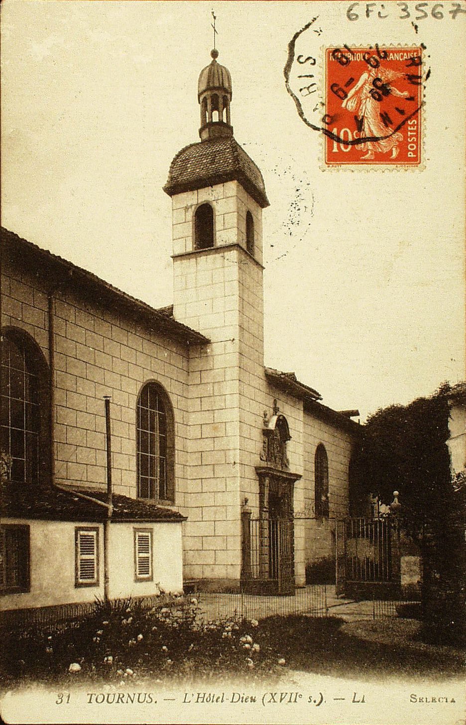 Tournus. L'hôtel-Dieu.