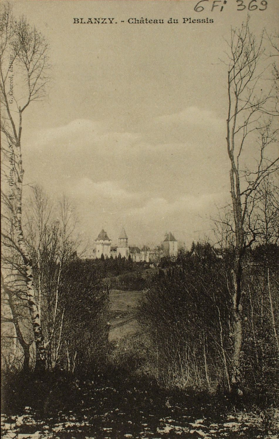 Blanzy. Château du Plessis.