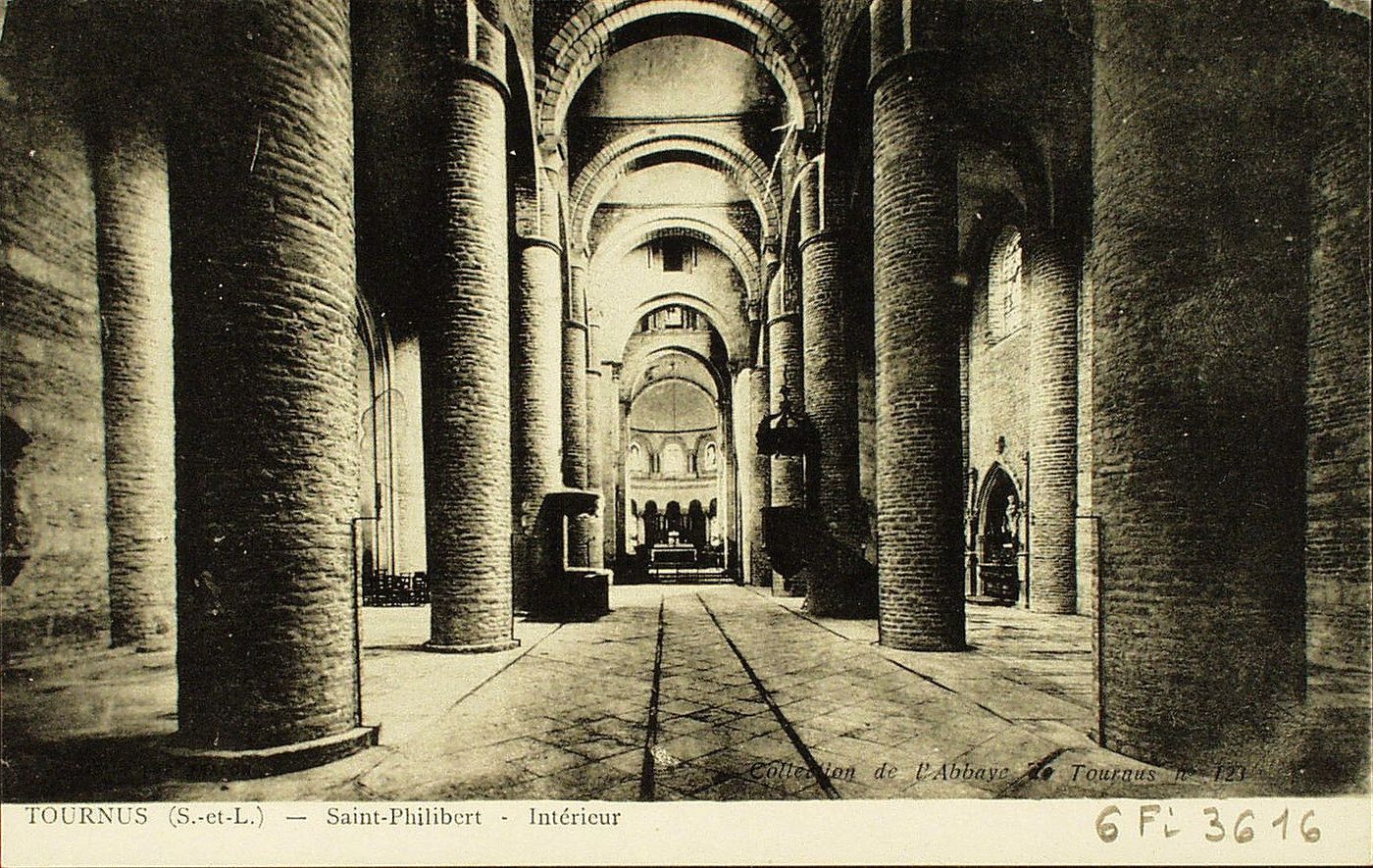 Tournus. Saint-Philibert. Intérieur.