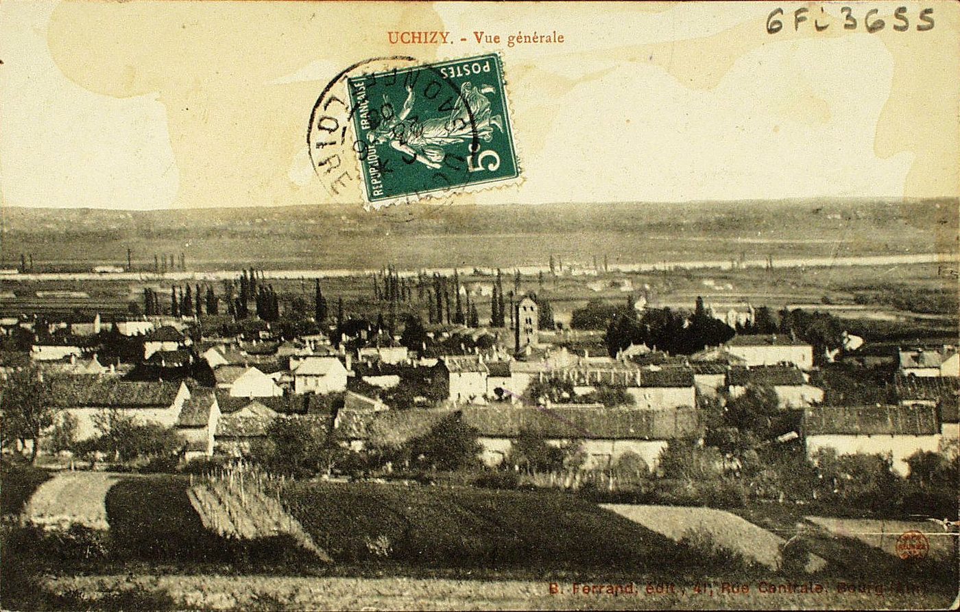 Uchizy. Vue générale.