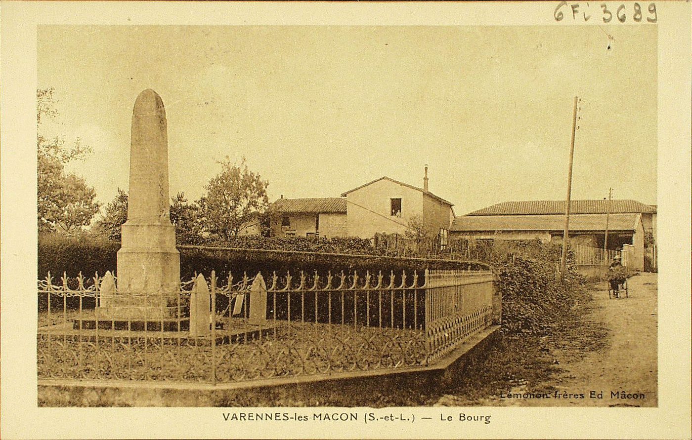 Varennes-lès-Mâcon. Le bourg.