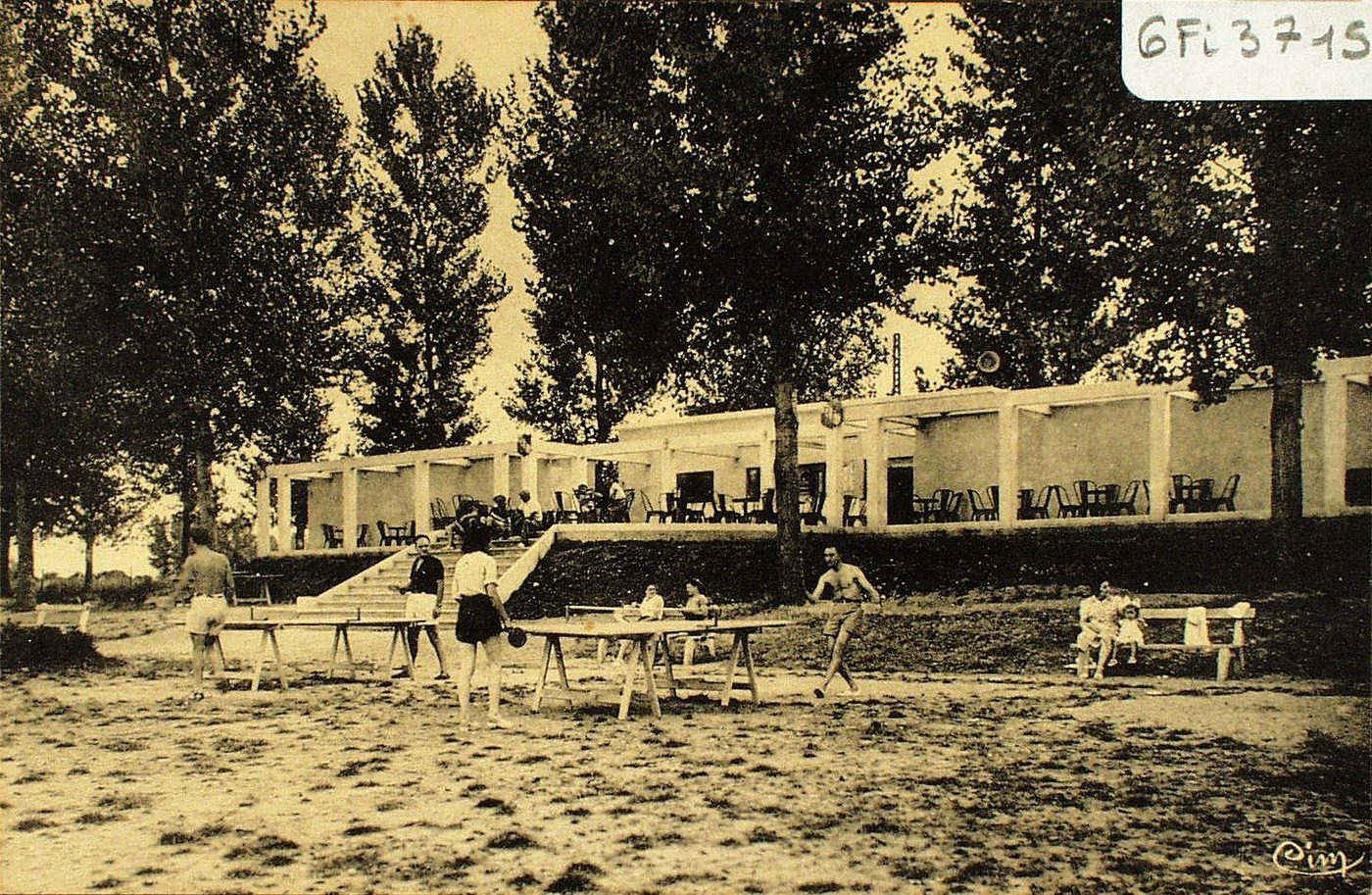 Verdun-sur-le-Doubs. La plage.