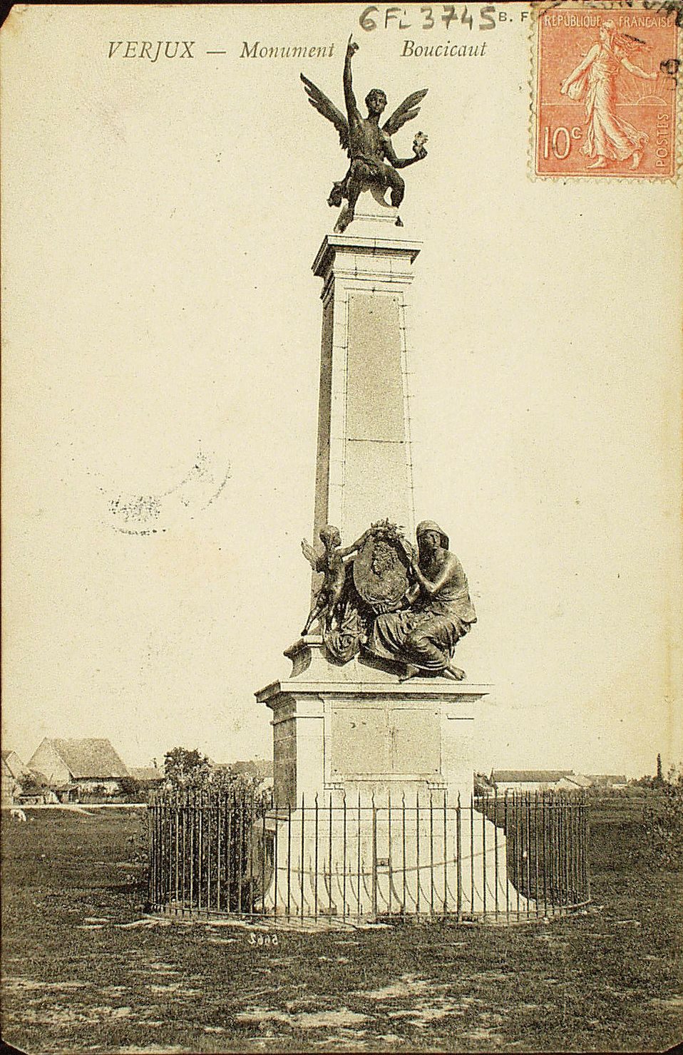 Verjux. Monument Boucicaut.