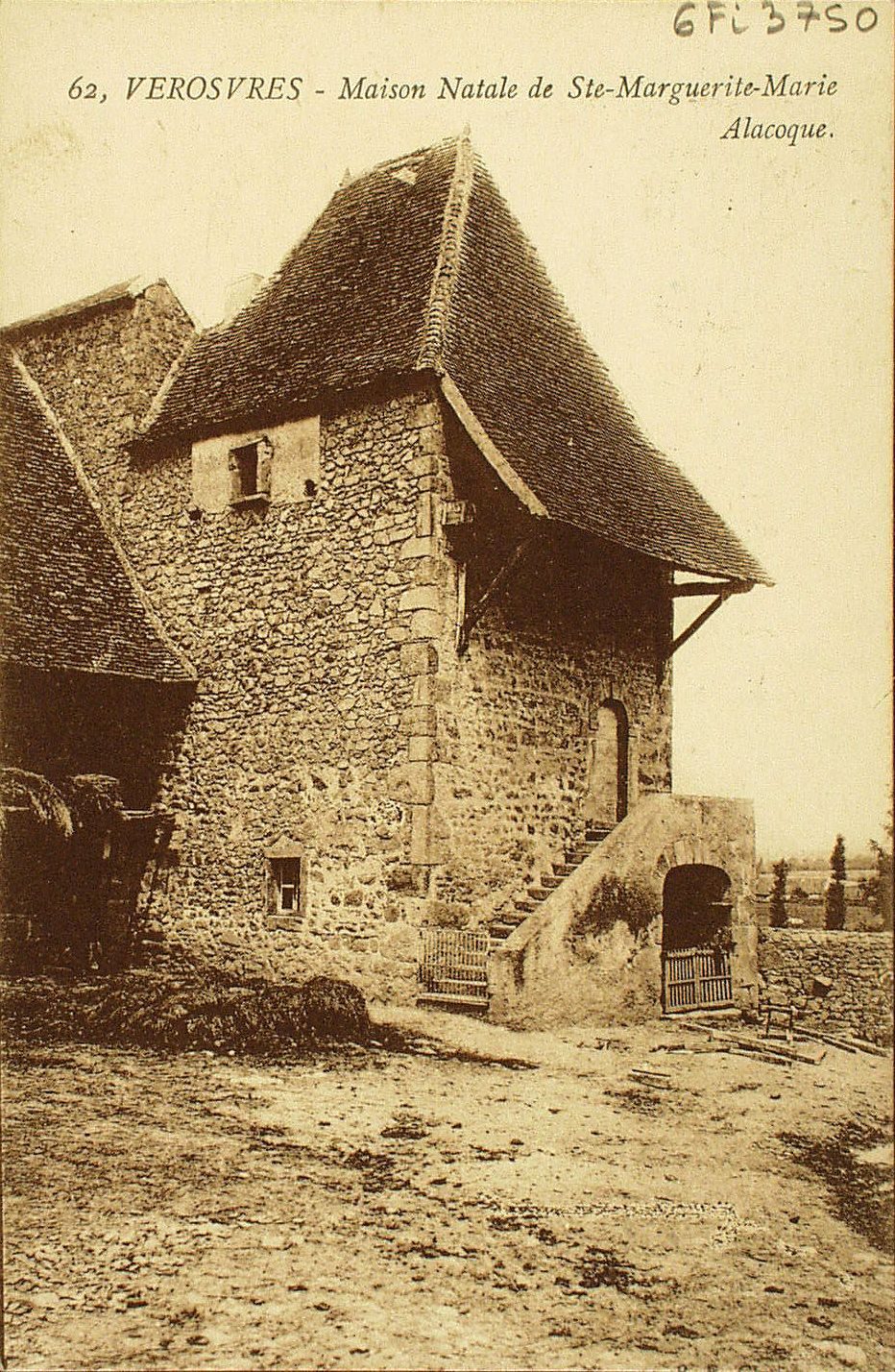 Vérosvres. Maison natale de sainte Marguerite-Marie Alacoque.
