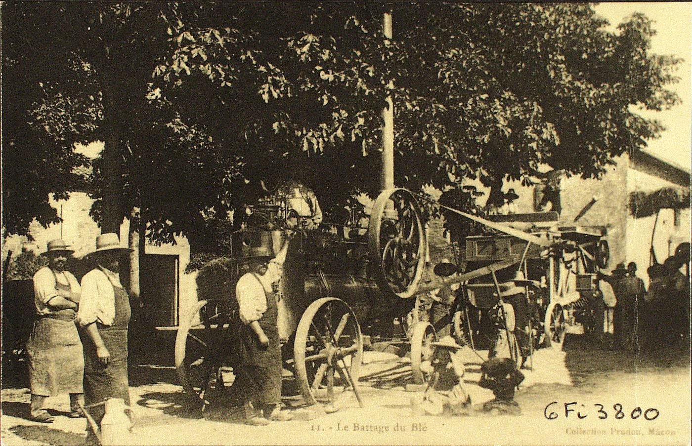 Le battage du blé.