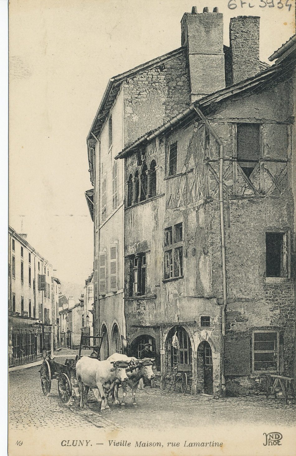 Cluny. Vieille maison, rue Lamartine.