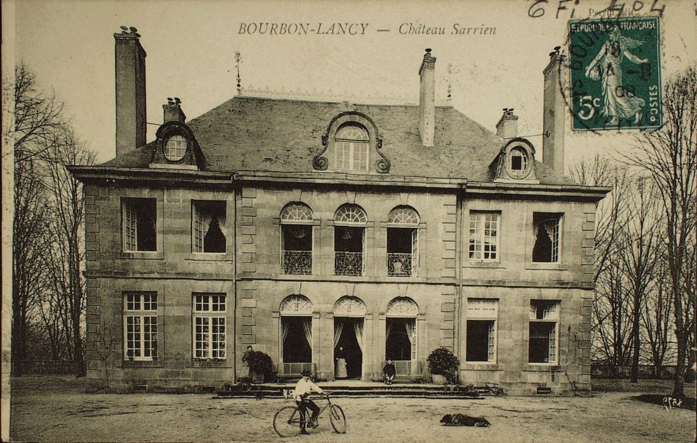 Bourbon-Lancy. Château Sarrien.