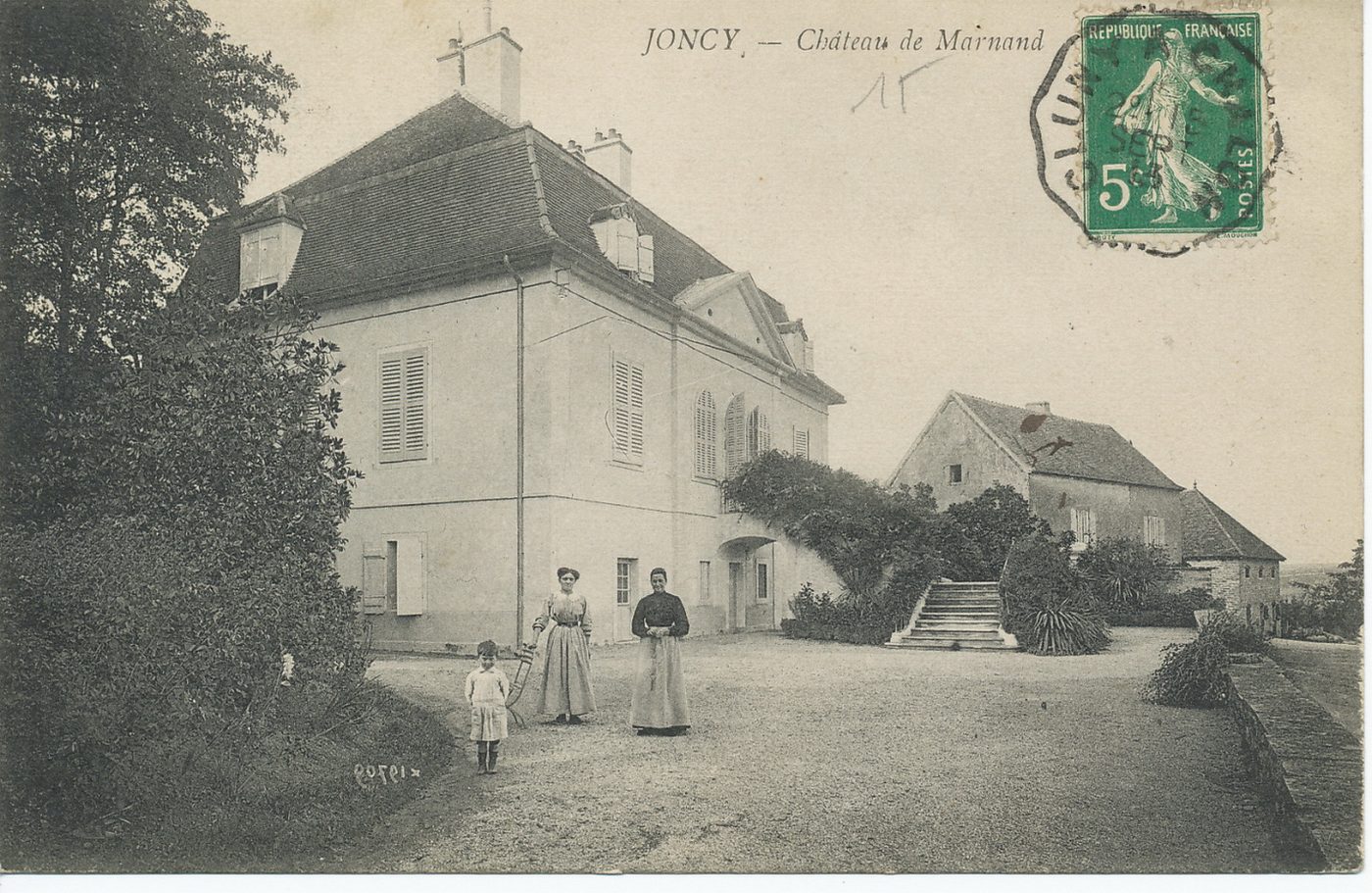 Joncy. Château de Marnand.
