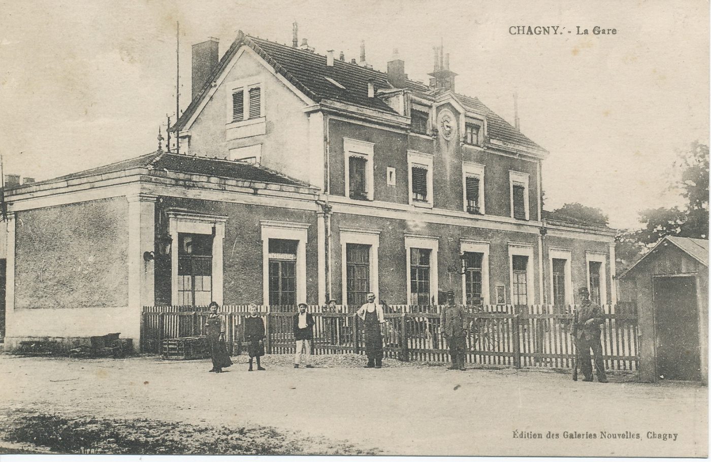 Chagny. La gare.