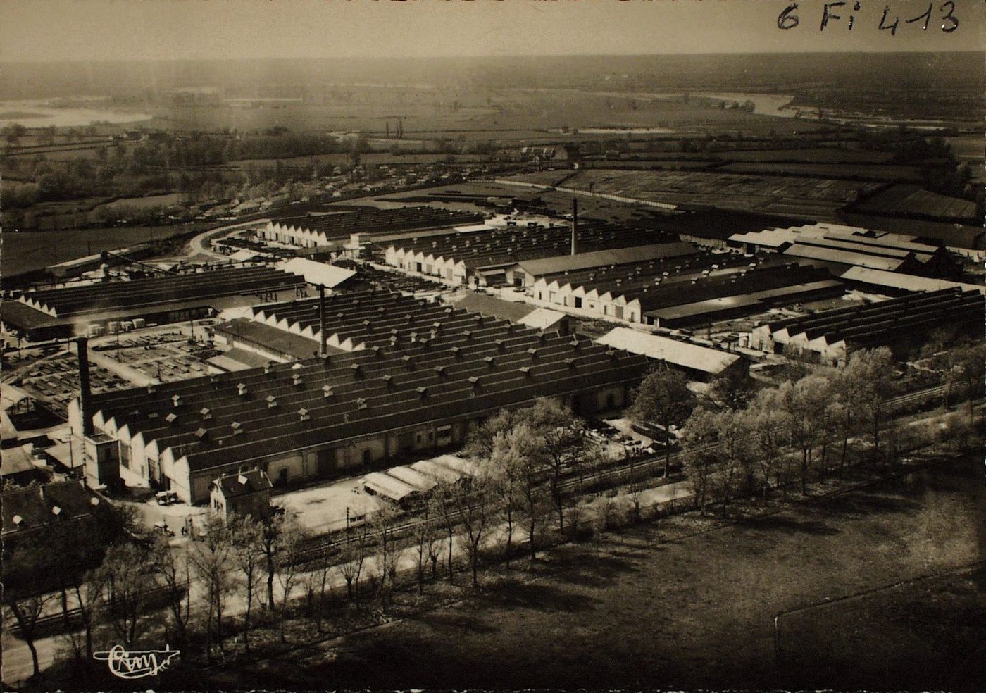 Bourbon-Lancy thermal. Manufacture centrale de machines agricoles C. Puzenat.