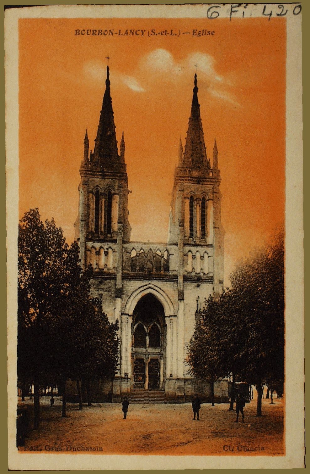 Bourbon-Lancy. Eglise.