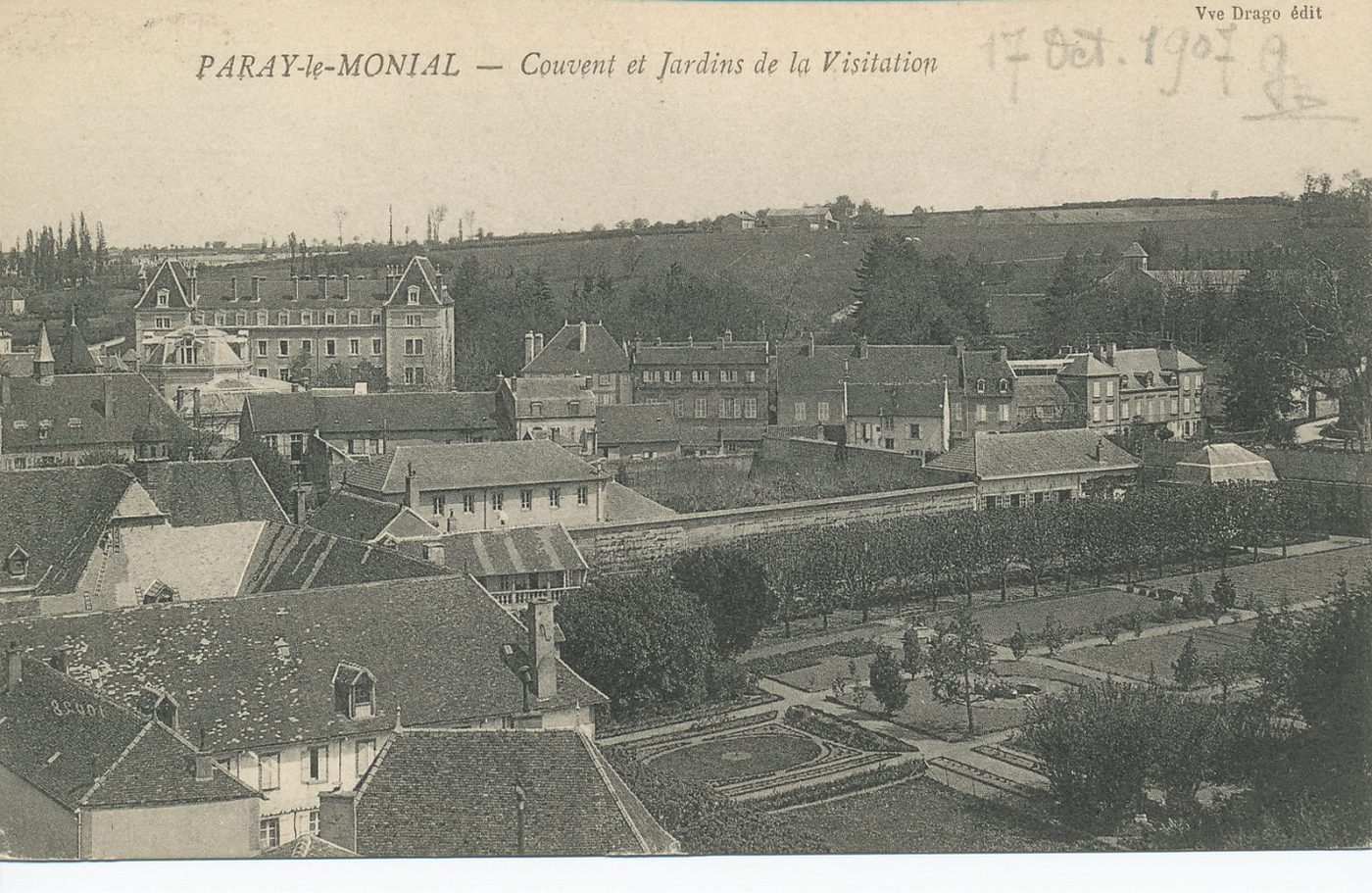 Paray-le-Monial. Couvent et jardins de la Visitation.