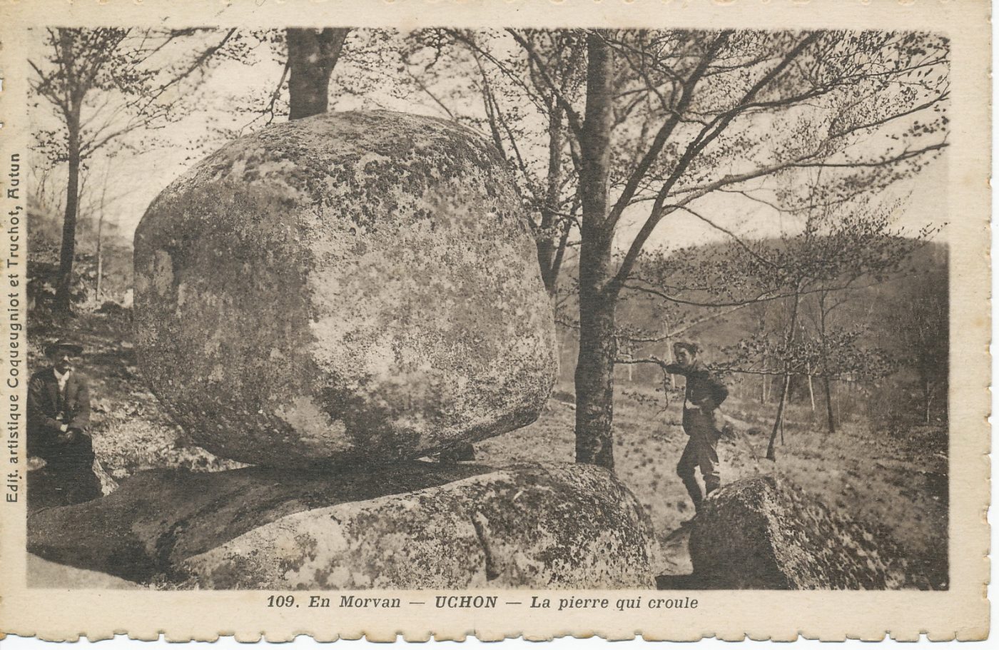 En Morvan. Uchon. La pierre qui croule.
