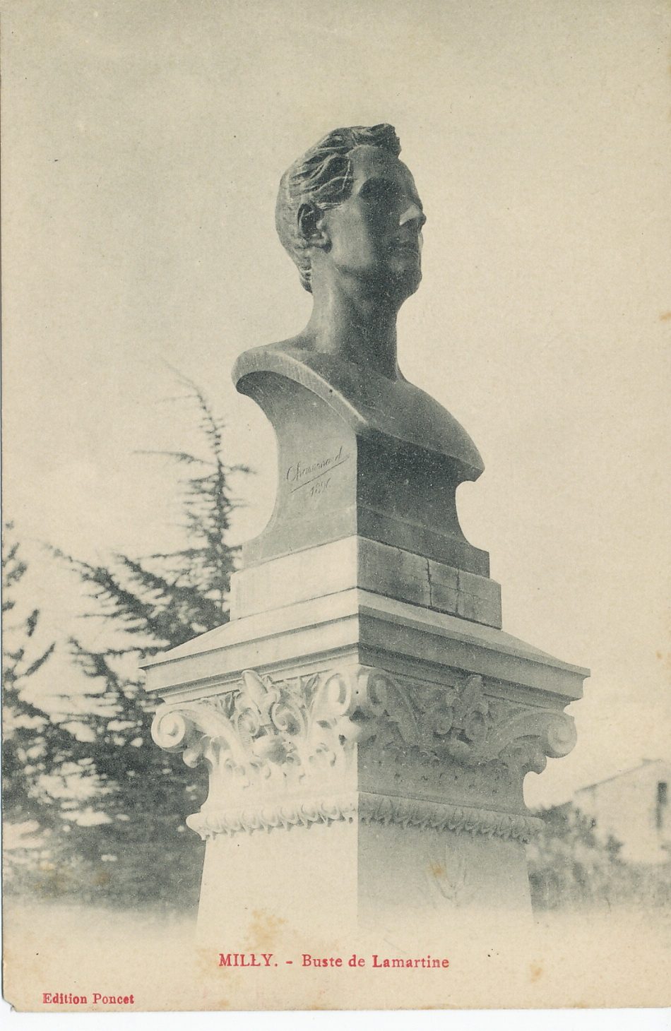 Milly. Buste de Lamartine.