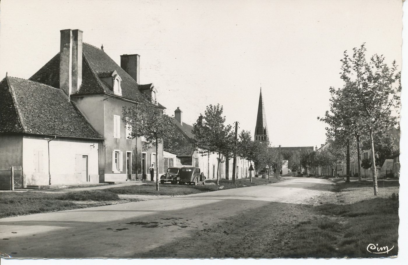 Ciel. Rue du Bourg.