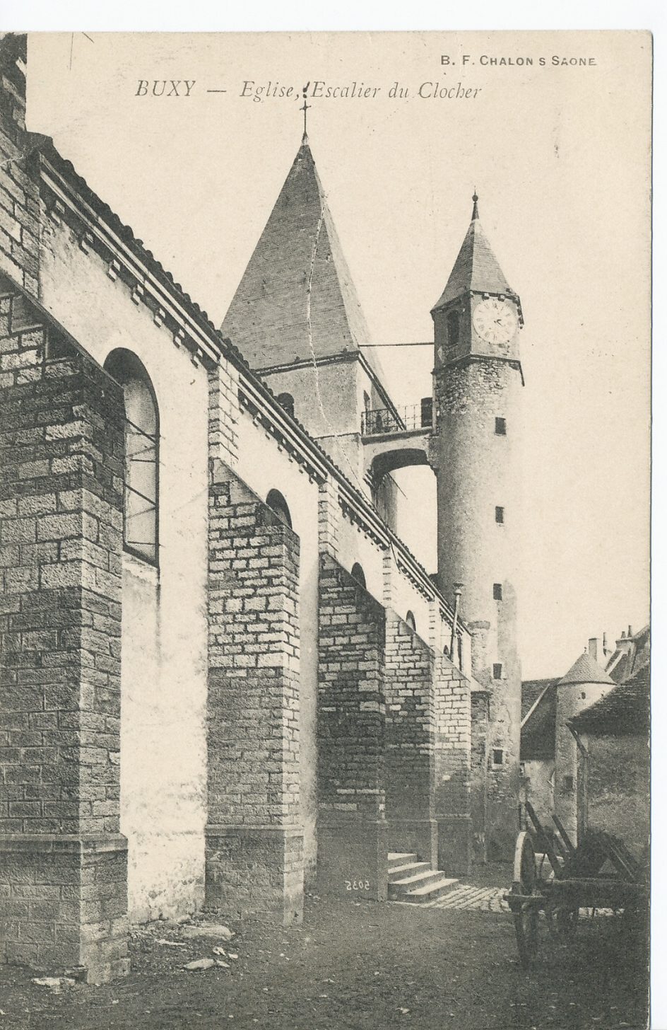 Buxy. Eglise, escalier du clocher.