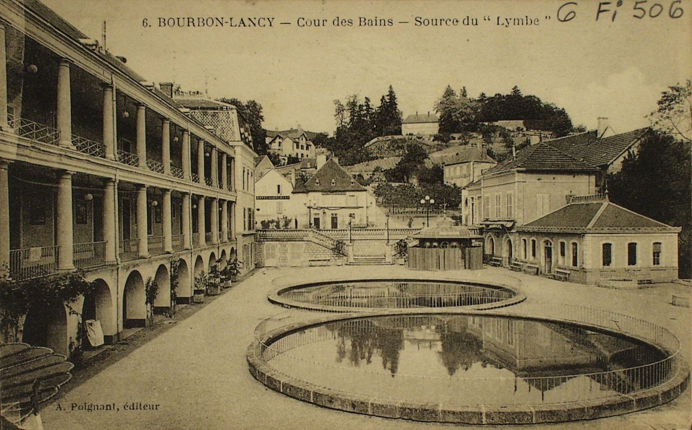 Bourbon-Lancy. Cour des bains. Sources du Lymbe.