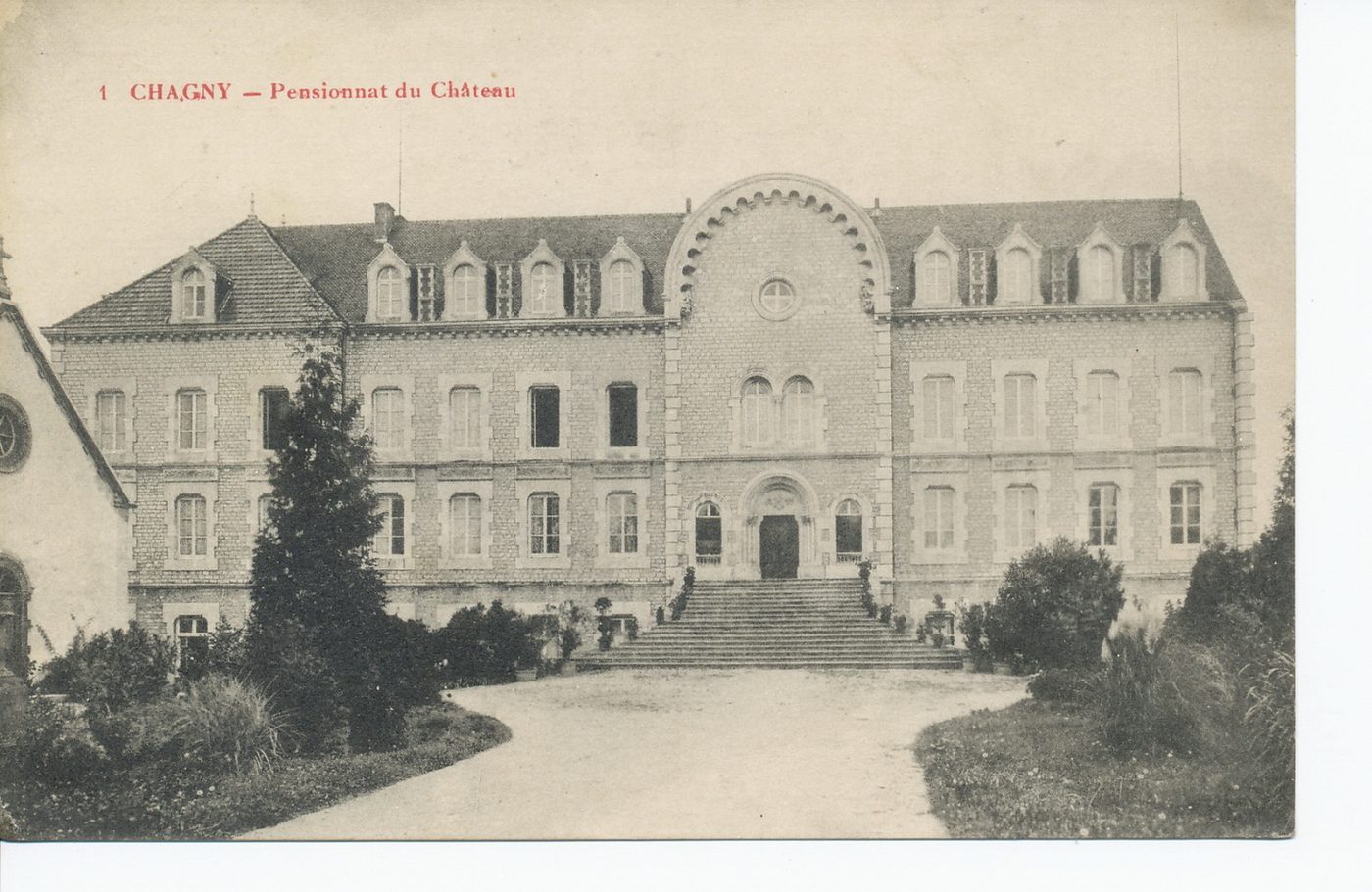 Chagny. Pensionnat du château.