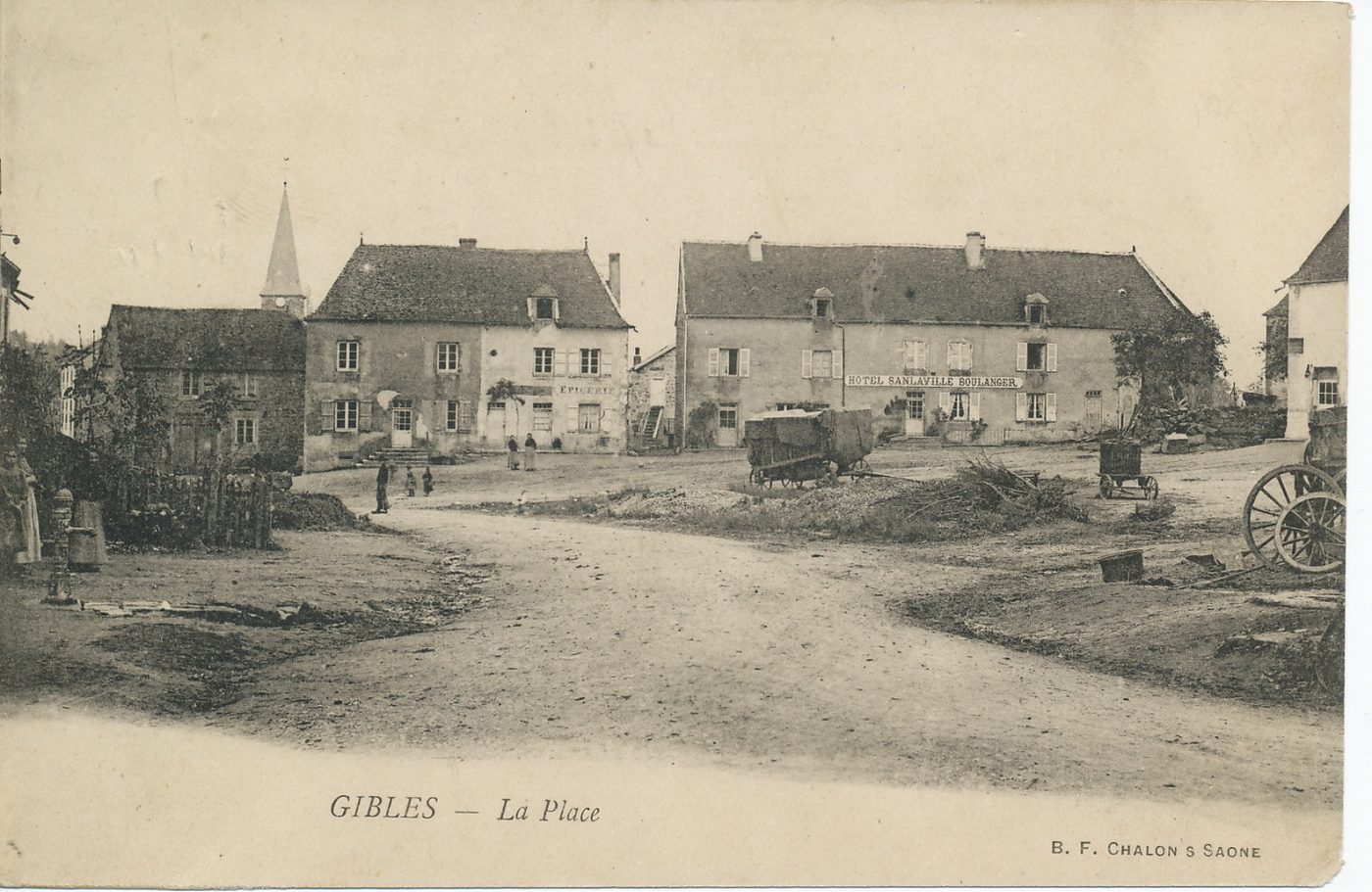 Gibles. La place.
