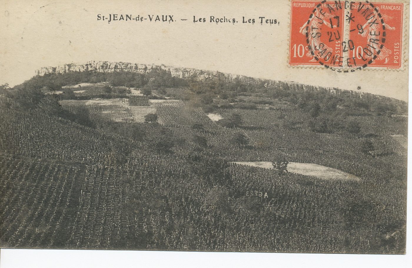 Saint-Jean-de-Vaux. Les roches. Les teus.