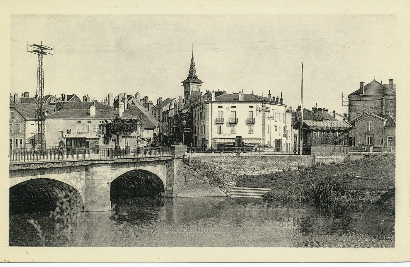 Louhans. Entrée de la ville.