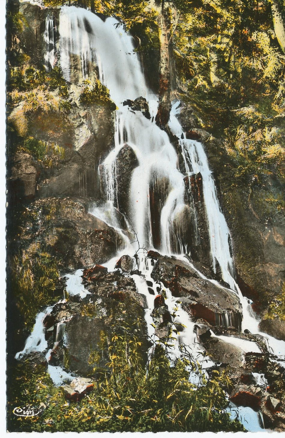 Autun antique. Cascade de Brisecou.