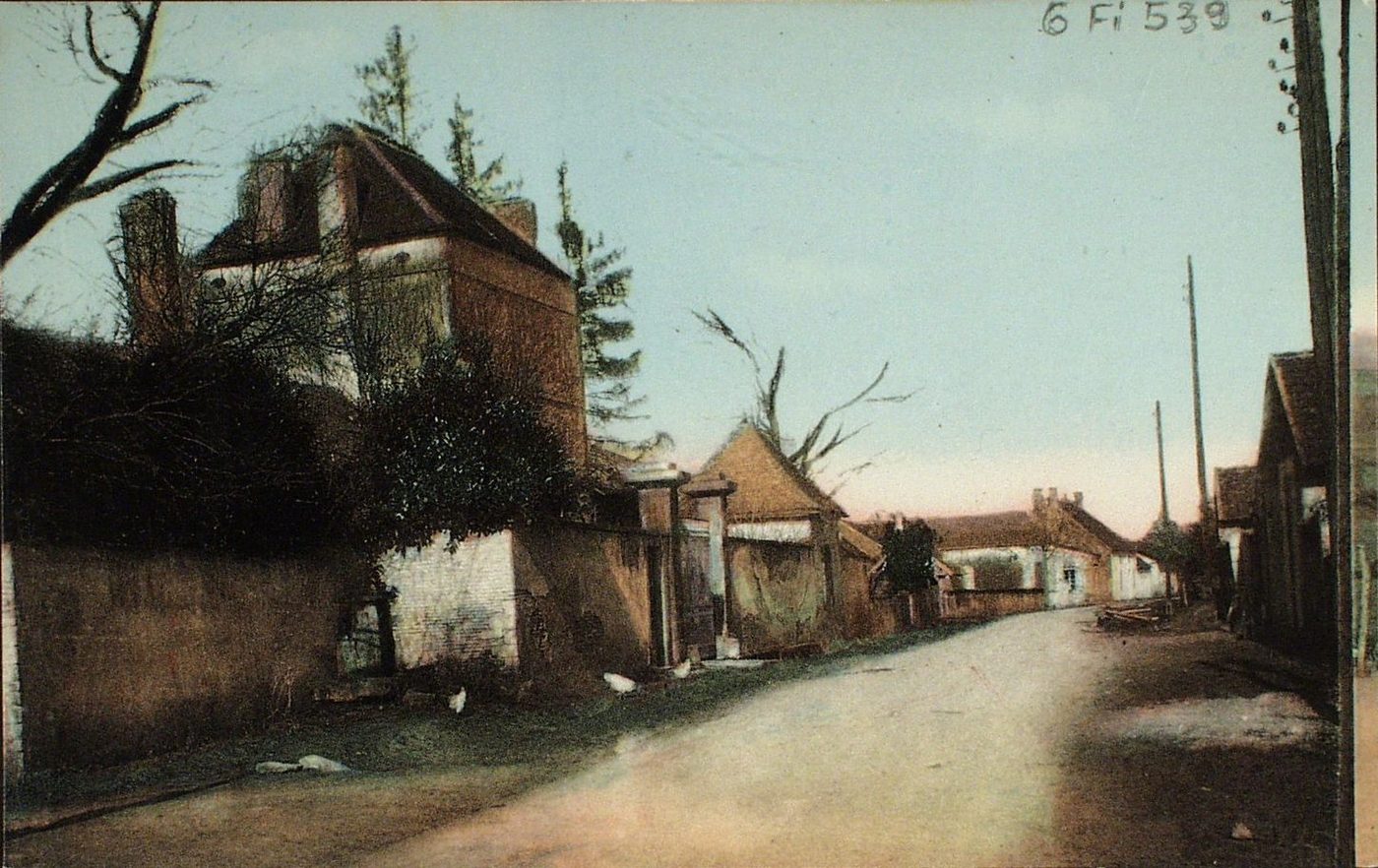 Bragny-sur-Sâone. Rue de Montée.