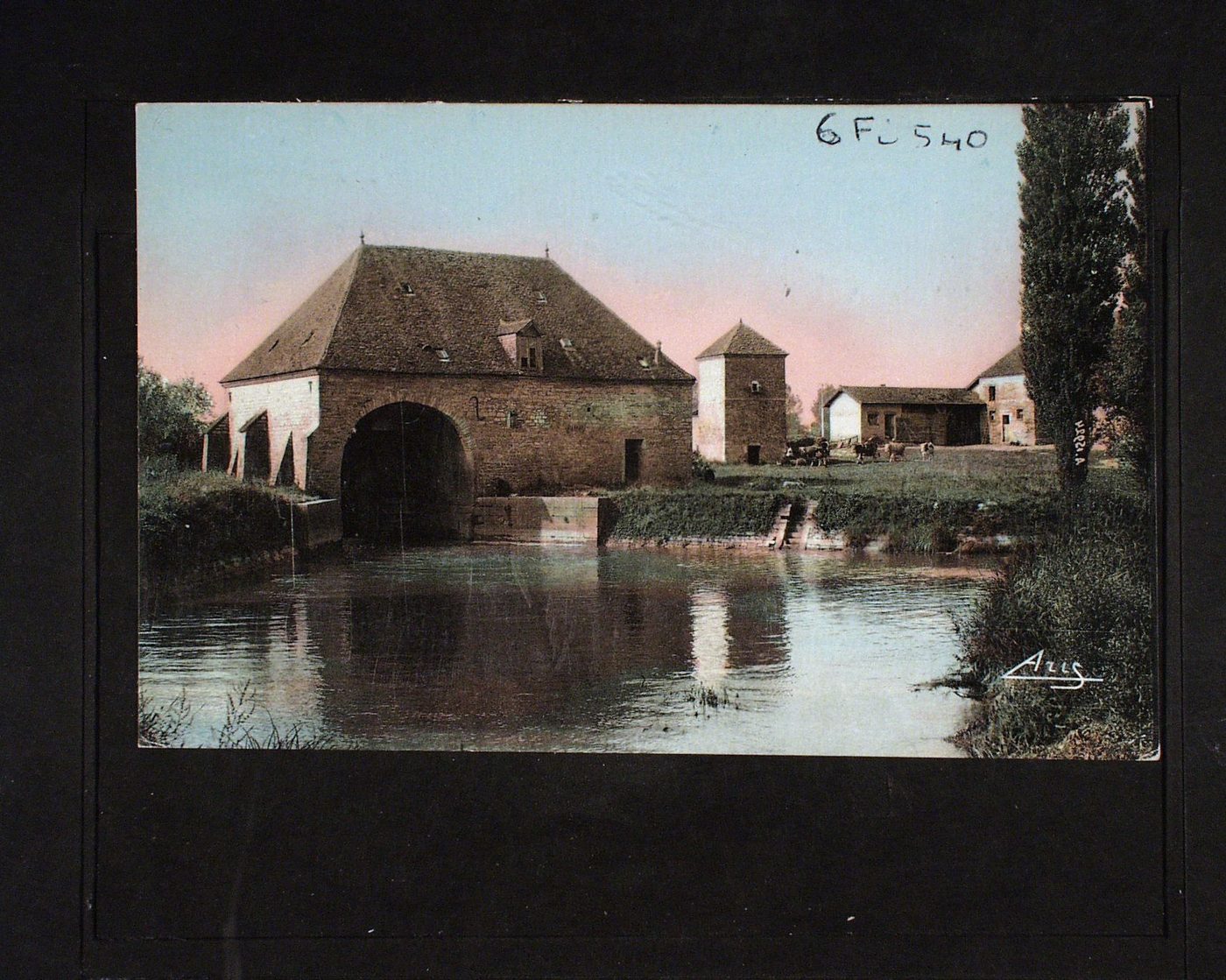 Bragny-sur-Saône. Ancienne demeure de Ponthus de Thiard.