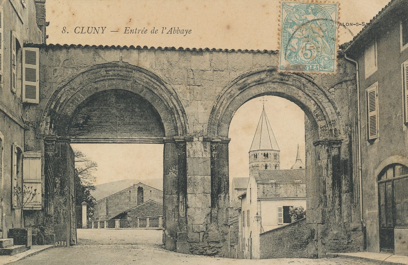 Cluny. Entrée de l'Abbaye.