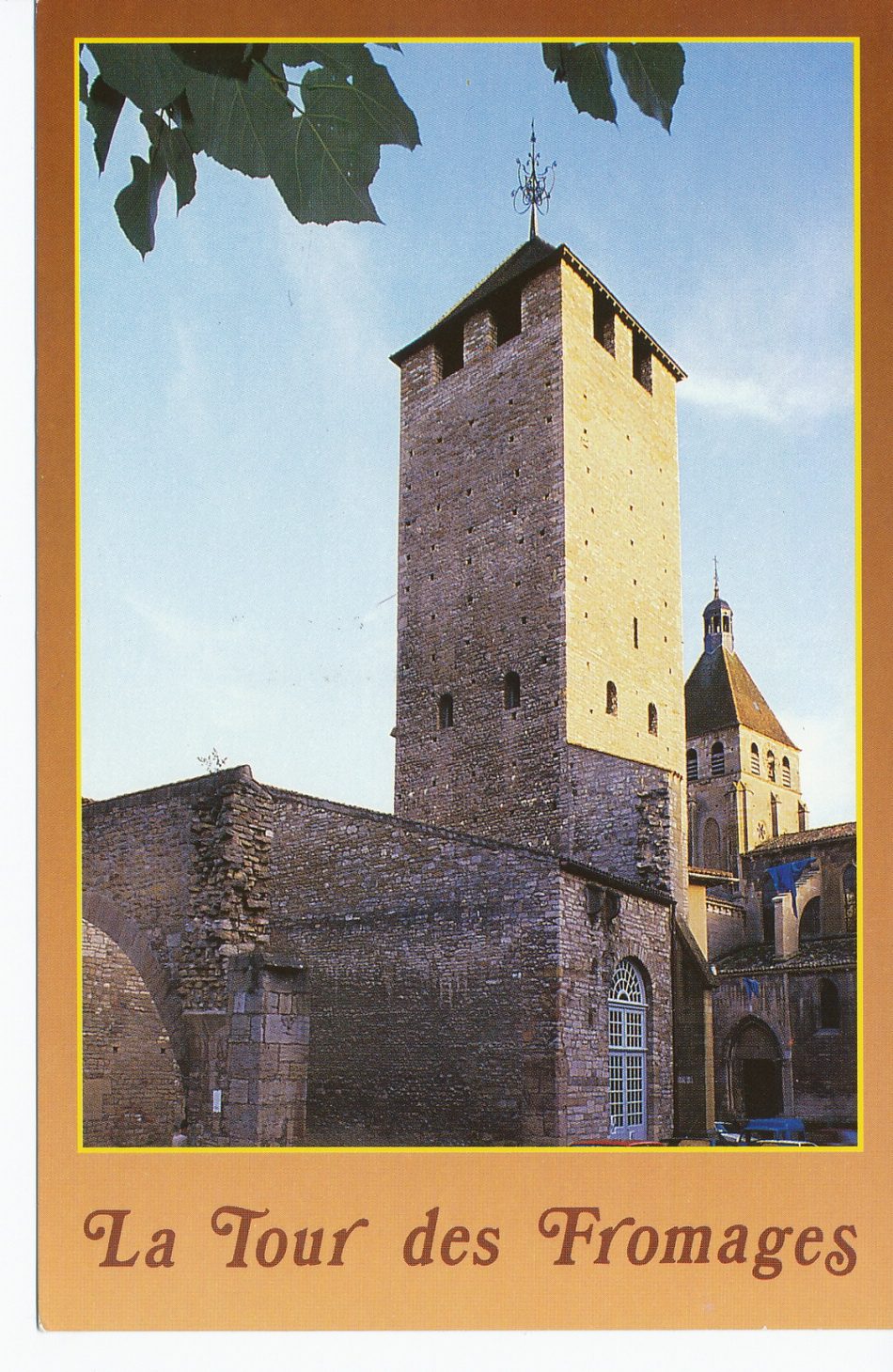 Cluny. Bourgogne du Sud. Ville d'art et d'histoire. Tour des Fromages (XIIe s.- Restaurée au XXe s.).