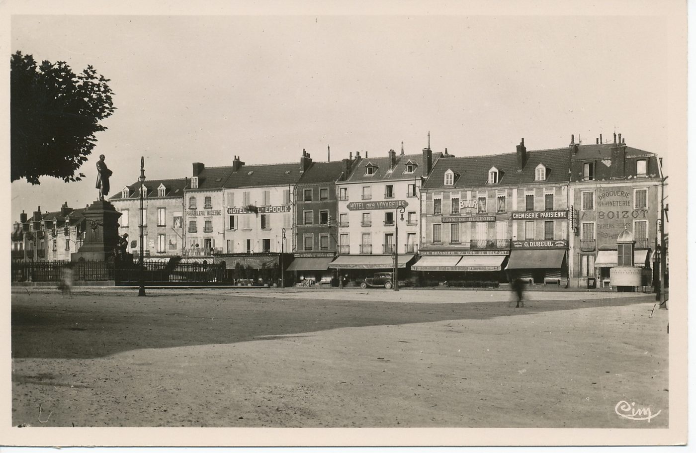 Le Creusot. Place Schneider.