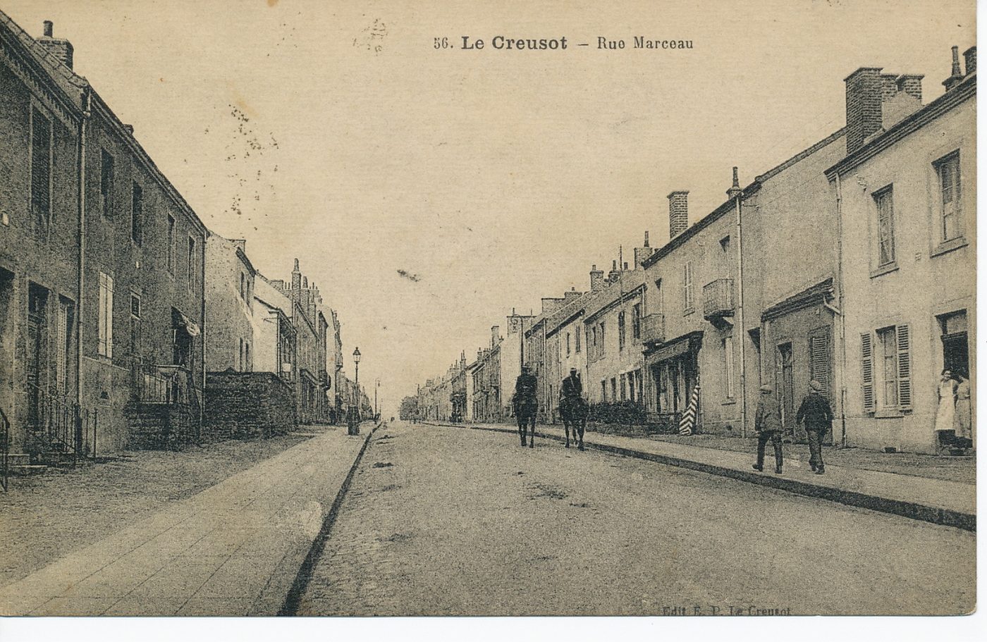 Le Creusot. Rue Marceau.