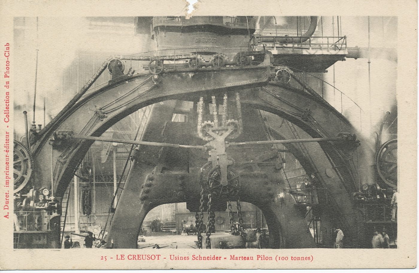 Le Creusot. Usines Schneider. Marteau pilon (100 tonnes).