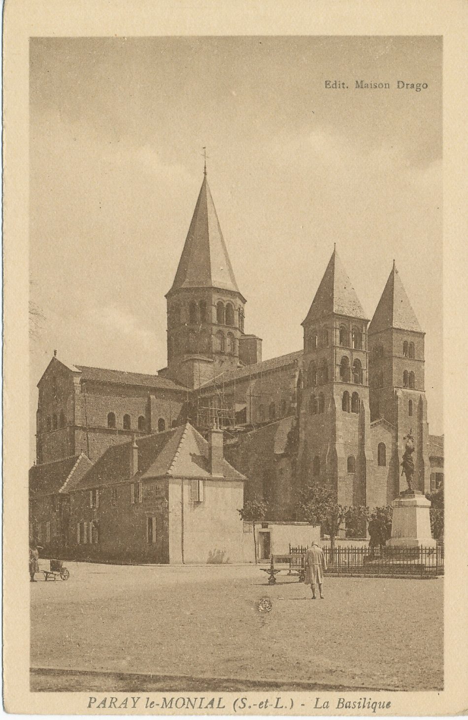 Paray-le-Monial. La basilique.