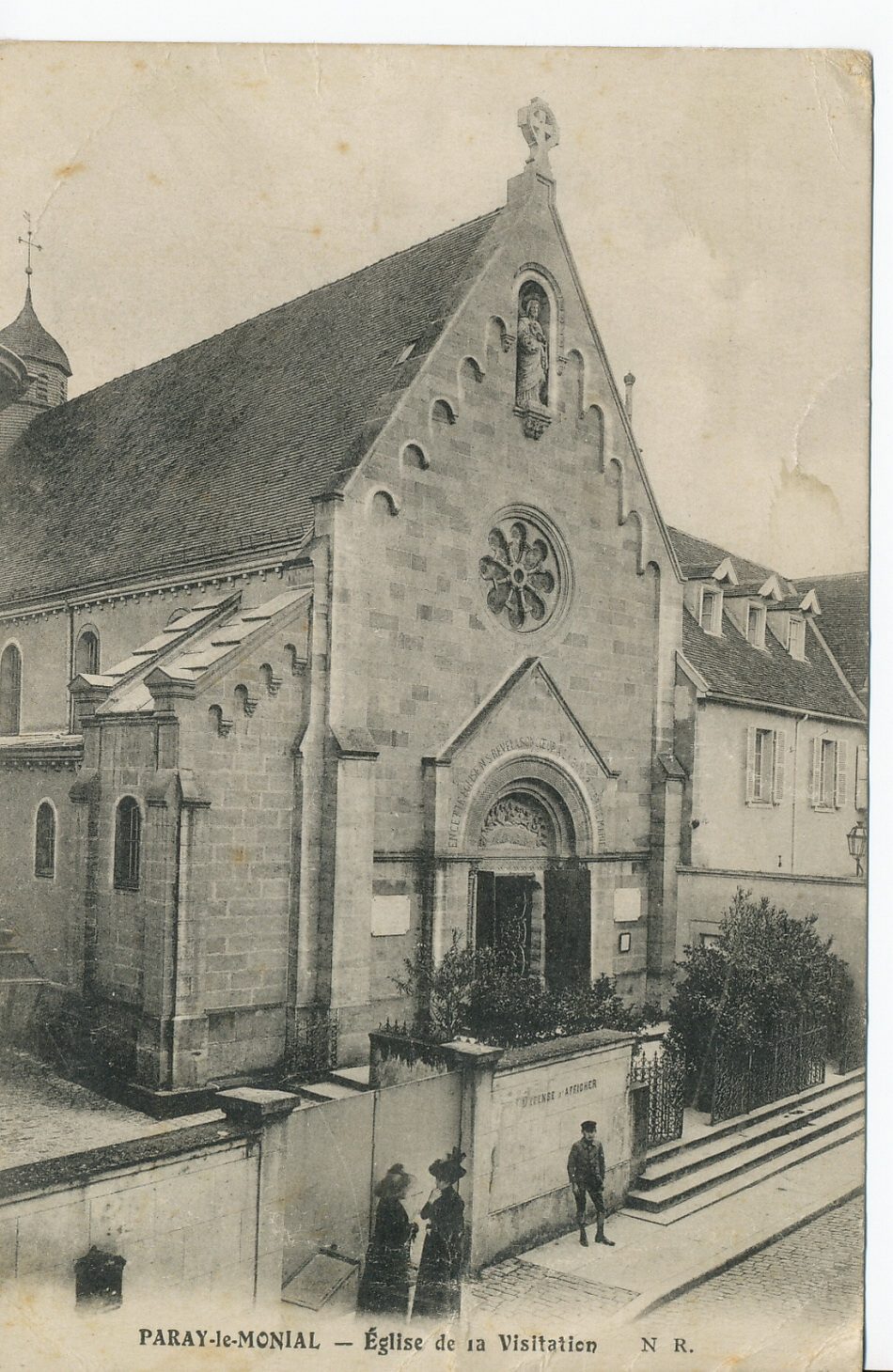 Paray-le-Monial. Eglise de la Visitation.