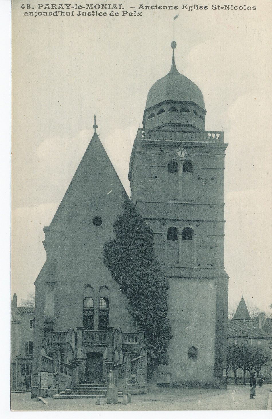 Paray-le-Monial. Ancienne église Saint-Nicolas aujourd'hui justice de paix.