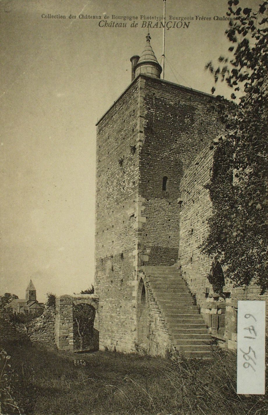 Château de Brancion.